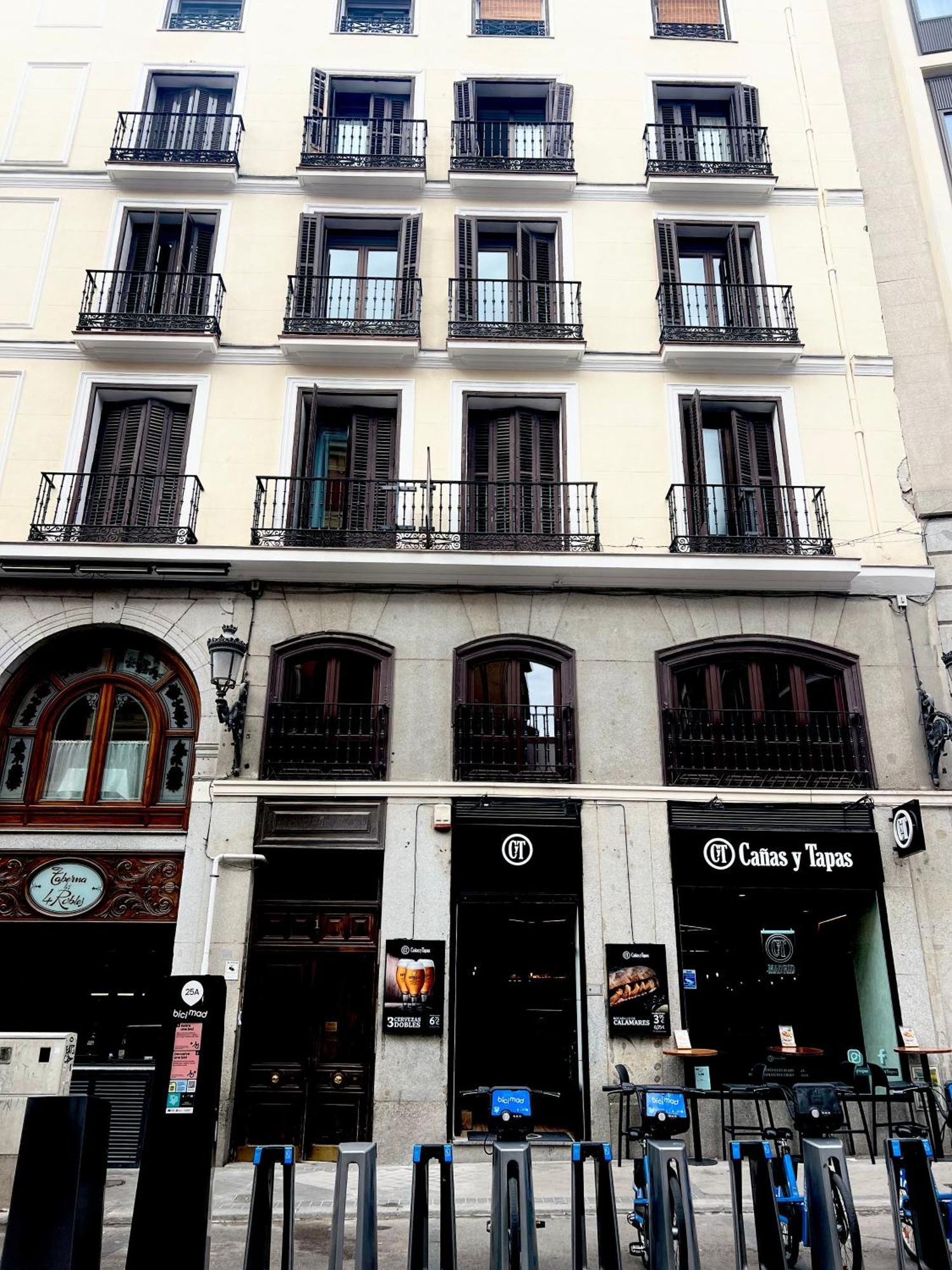 Albergue Miguel Angel 马德里 外观 照片