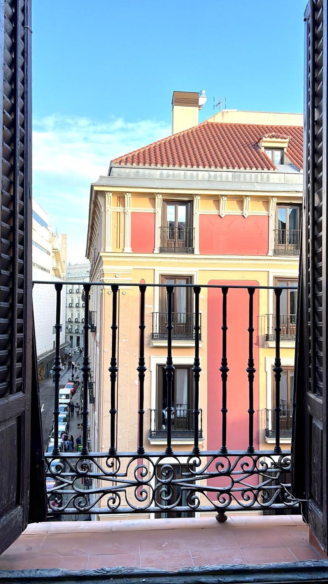 Albergue Miguel Angel 马德里 外观 照片