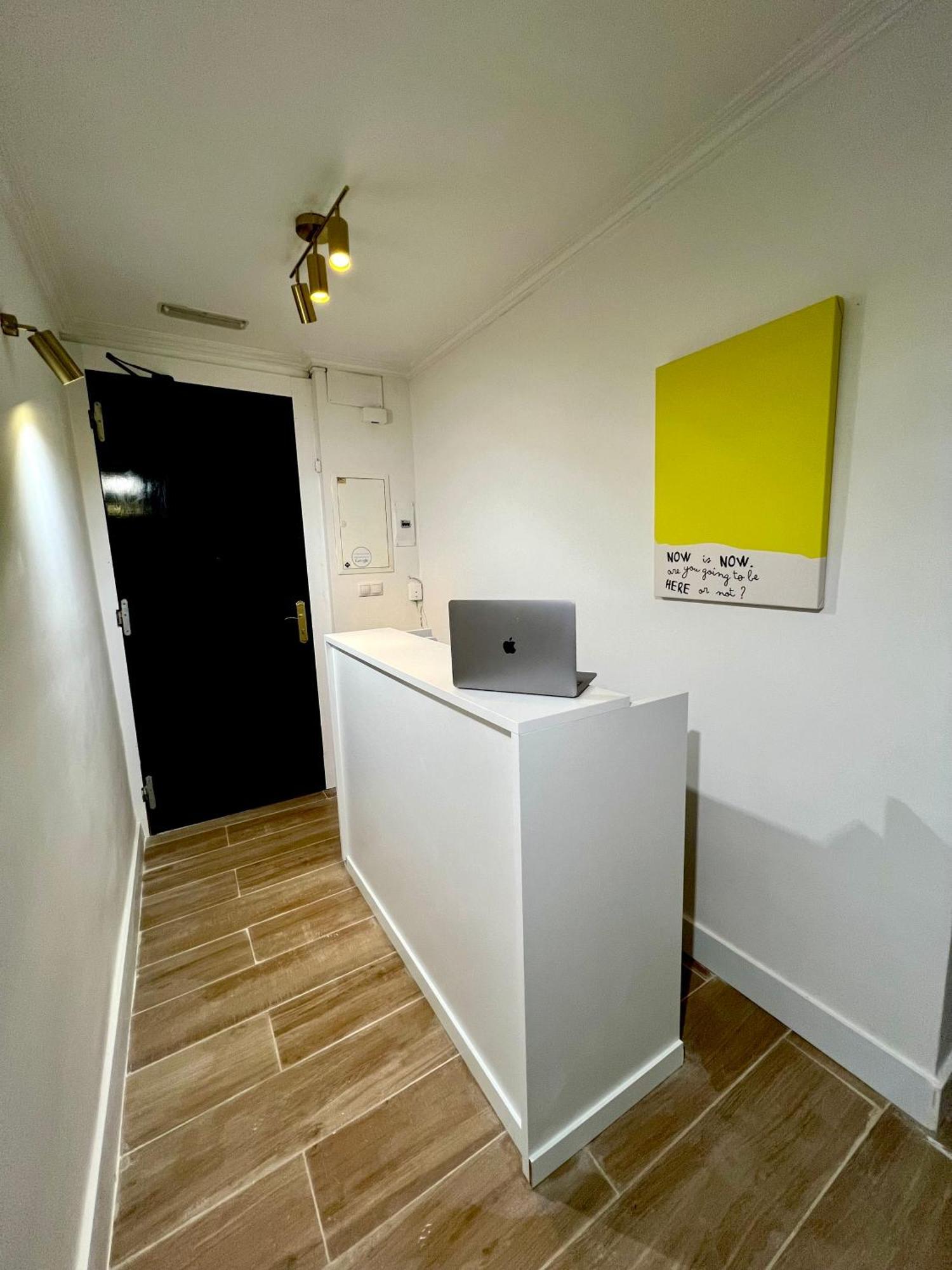Albergue Miguel Angel 马德里 外观 照片